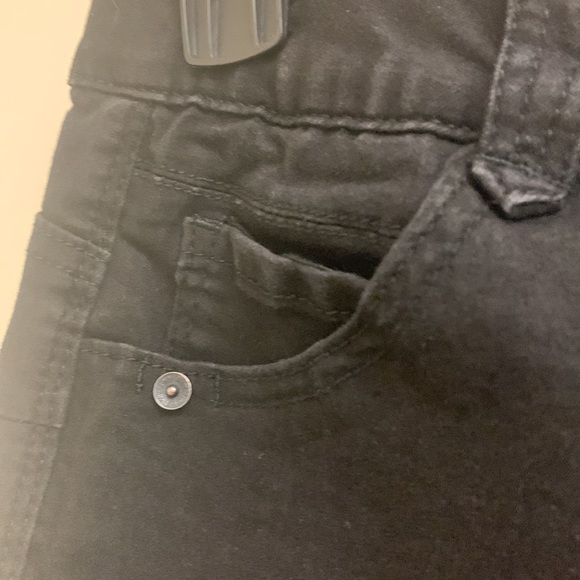 Democracy Bermuda shorts, Size 4 - Picture 3 of 8